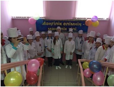 15-27.11.2017 ж. Жезқазған қаласының медициналық колледжінде жалпы білім беру пәндерінің  онкүндігінде өтті. 